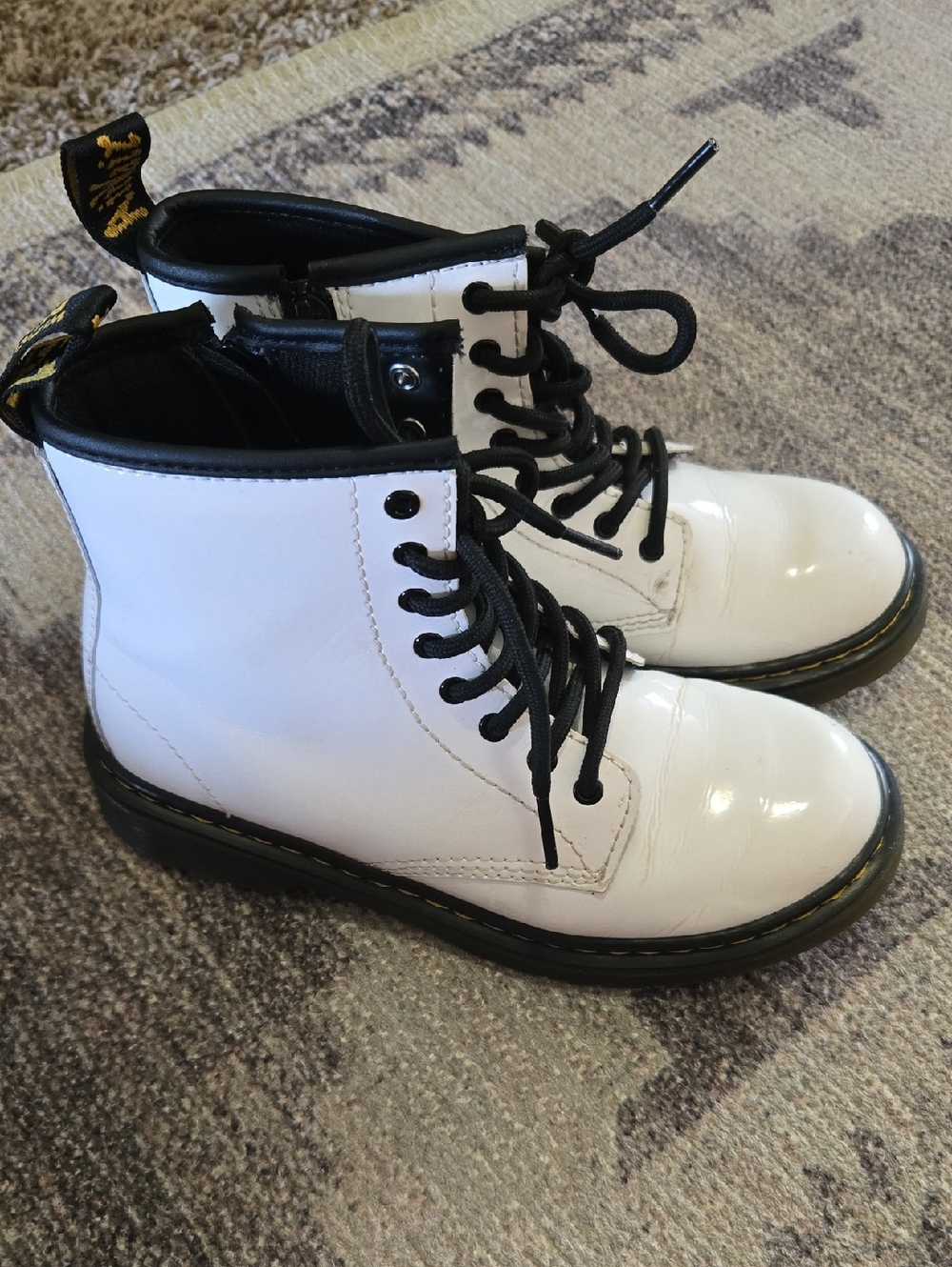 Dr. Martens Boots Girls